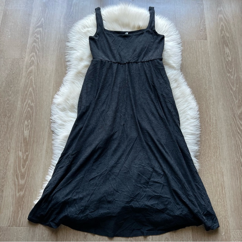 Beyond Yoga Featherweight At The Ready Square Neck Dress